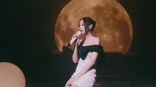 اجرای جدید جنی با آهنگ you&me