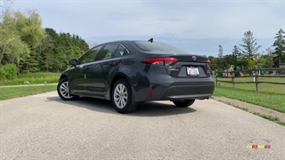 ویدیوی بررسی تویوتا کرولا ۲۰۲۳ ، سدان محبوب بازار ایران با کار مگز