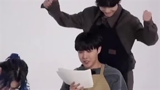 تفاوت کیم تهیونگ و ته ته آرمی ....