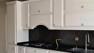 جنوب میرداماد / آپارتمان مسکونی / روف گاردن / سالن اجتماعات و ورزشی 09126449590