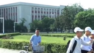 اکانت تیک تاکی که زندگی روزمره پر زرق و برقی از کره شمالی به نمایش می گذارد