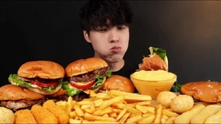 BURGERS & FRIES MUKBANG ASMR EATING SOUNDS
