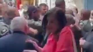 Le passage à tabac des chrétiens en Palestine par les soldats israéliens