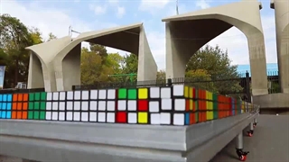 تصویرگری داستان غزه با مکعب روبیک!