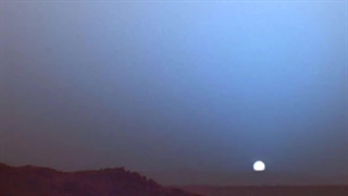 غروب شگفت انگیز  سیاره مریخ: چرا غروب خورشید در سیاره مریخ آبیه؟