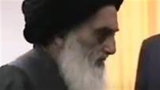 آیت الله سید علی سیستانی درحال بازگشت به عراق از انگلیس