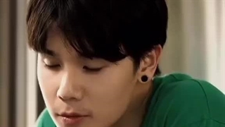 جیمی سی>>>>>>>>>>>>>>>> (وی میرود قسمت دو را ببیند)