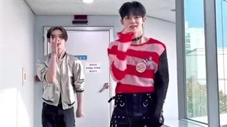 تیک تاک نیکی و یونجون با اهنگ Sweet Venom