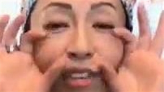 ماساژ بعد از لیفت گونه