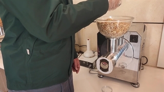 کره بادام زمینی بدون شکر و نمک