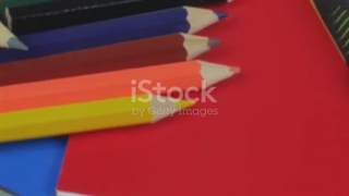 اولین ویدیو تبلیغاتی فروشگاه صفحه نویس با استفاده از هوش مصنوعی