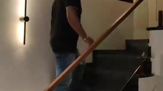 خلق اثر هنری با نورپردازی : سنسور هوشمند پله