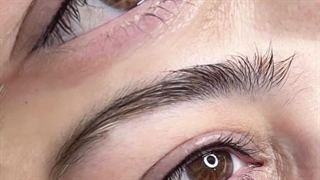 مرکز تخصصی ابرو چشم لب