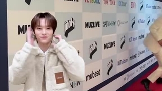 وااااای این ادیت زیادی سمهههه:خندههههه: