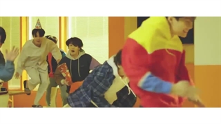 موزیک ویدیو آهنگ آیم فاین ₊✩‧₊˚౨방탄ৎ˚₊✩‧₊