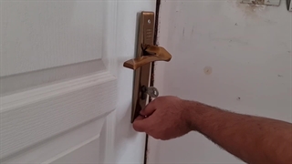 آموزش تعویض و نصب دستگیره درب اتاق