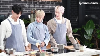 قسمت اول برنامه Star Road با حضور استرو زیرنویس فارسی