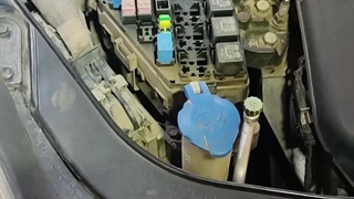 تعمیرات برقی خودروی ورا کروز در تعمیرگاه تخصصی کاراک