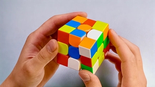 یادگیری حل مکعب روبیک