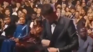 کسی تولدمو یادش نیست..