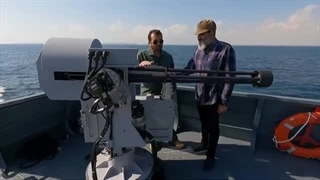 14021027: مستند "شناور رزمی ابومهدی"