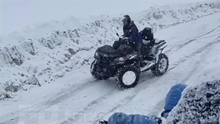 لیز خوردن و تصادف وسایل‌نقلیه در مسیر پیست اسکی شیرآباد