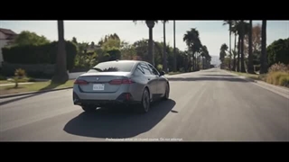 تبلیغ جالب BMW با حضور کریستوفر واکن