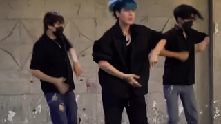 دنس کاور seven توسط پسراى ایرانى