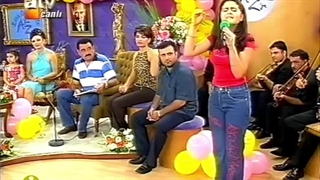 گونل Günel - Yalandi Dünya 2001 - Ibrahim Tatlises - Esra Cey ایبو شو