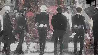 انهایپن آیدلایی هستن که استیج رو با جذابیتشون به آتیش میکشن ><