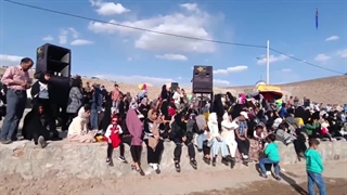 حضور مردم در روستای گیمنج