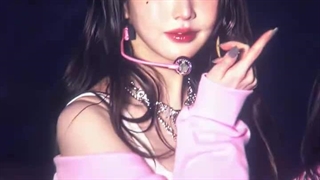 ☆《بیخیال مگه داریم آدم انقدر جذاب با....》☆