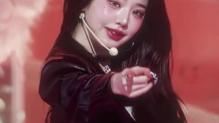 بیاین یکم بحرفیم،اوه راستی وایب قرمز‌ به کانال میاد؟؟