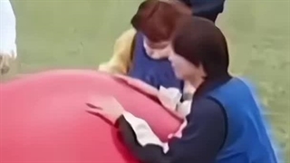 باید بگم تولد کی نزدیکه؟!!!!!!!23 روز دیگه تولد یک فرشته است