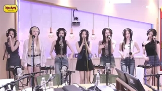 اجرای گروه بیبی مانستر با آهنگ Forever