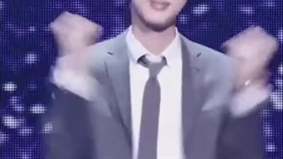 Jin doing "cat on frozen challenge