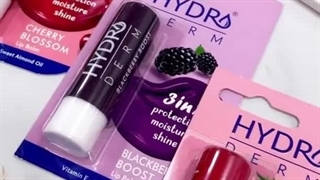 بالم گیلاس هیدرودرم | Cherry lip balm (ضد خشکی | ترکیبات مغزی)
