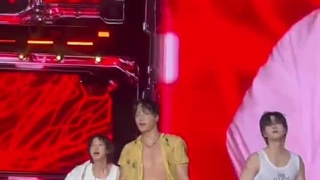 فستیوال واتر بمب سکای آهنگ لاو شات